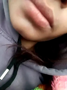 Aaisha-16 online show from 15, 2, 2026