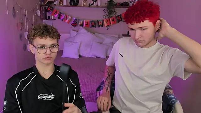 Snapshot of NathanCurl chatting on 29, 10, 2025 NathanCurl online show from 29, 10, 2025