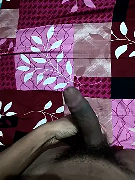 Snapshot of bold_guy_1234 chatting on 23, 10, 2025 bold guy 1234 online show from 23, 10, 2025