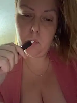 Snapshot of Piccolamonella29 chatting on 25, 9, 2025 Piccolamonella29 online show from 25, 9, 2025