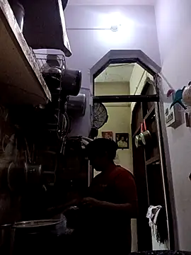 Snapshot of aliya-jaan71 chatting on 9, 11, 2025 aliya-jaan71 online show from 9, 11, 2025