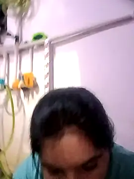 Snapshot of aliya-jaan71 chatting on 19, 11, 2025 aliya-jaan71 online show from 19, 11, 2025