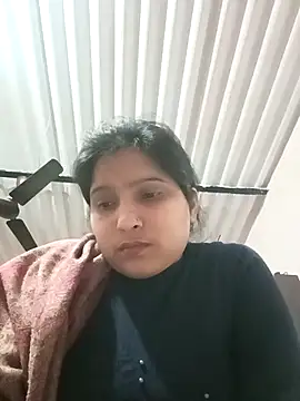 aliya-jaan71 online show from 5, 2, 2026