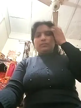 aliya-jaan71 online show from 6, 2, 2026