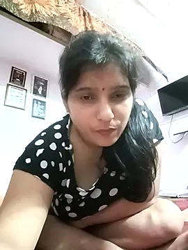 aliya-jaan71 online show from 30, 4, 2026