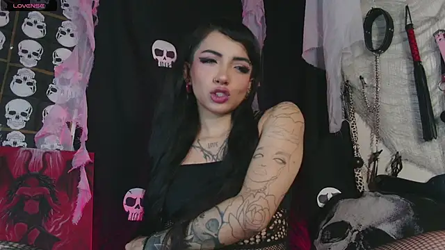 Snapshot of agathaaiko6 chatting on 12, 11, 2025 agathaaiko6 online show from 12, 11, 2025