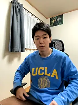 Snapshot of KAMESAN08 chatting on 7, 11, 2025 KAMESAN08 online show from 7, 11, 2025