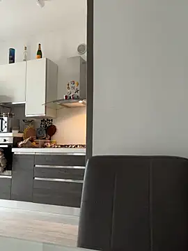 Snapshot of ainaht chatting on 4, 12, 2025 ainaht online show from 4, 12, 2025