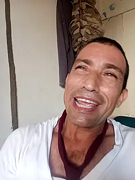 Snapshot of zamir_adam chatting on 14, 9, 2025 zamir adam online show from 14, 9, 2025