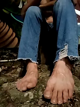 Snapshot of zamir_adam chatting on 27, 9, 2025 zamir adam online show from 27, 9, 2025