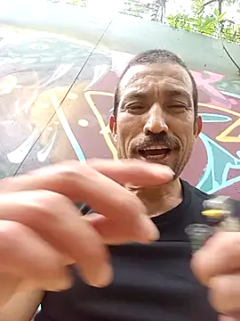 Snapshot of zamir_adam chatting on 14, 11, 2025 zamir adam online show from 14, 11, 2025