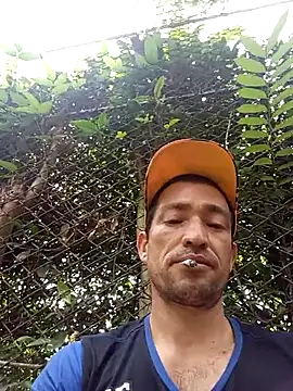 Snapshot of zamir_adam chatting on 27, 11, 2025 zamir adam online show from 27, 11, 2025