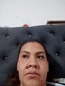 LaraStons online show from 1, 10, 2025