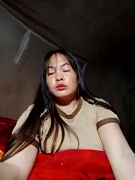 Snapshot of emilyzz chatting on 12, 3, 2026 emilyzz online show from 12, 3, 2026