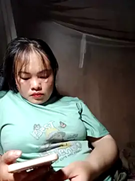 Snapshot of emilyzz chatting on 27, 3, 2026 emilyzz online show from 27, 3, 2026