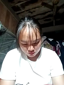 Snapshot of emilyzz chatting on 14, 4, 2026 emilyzz online show from 14, 4, 2026