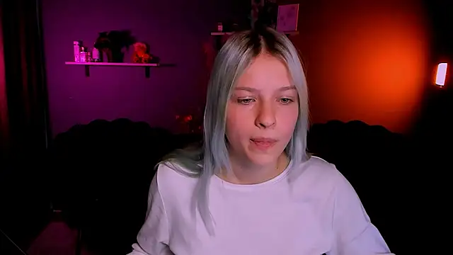 kaela spell  online show from 17, 10, 2025