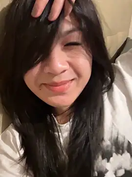 ZoeyJohnson online show from 11, 10, 2025