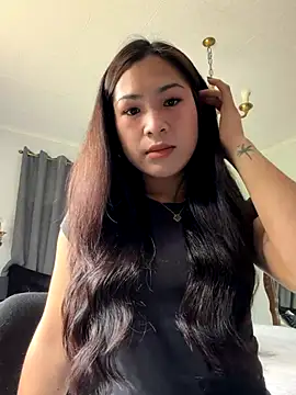 ZoeyJohnson online show from 13, 11, 2025