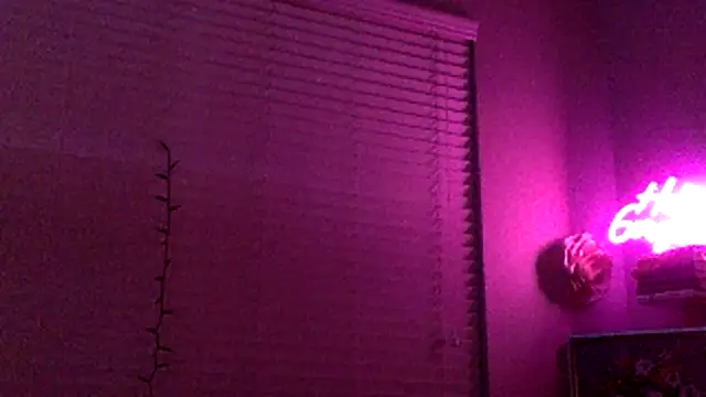 Texxaspearl online show from 6, 1, 2026