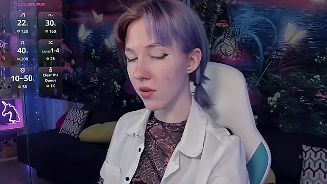 Snapshot of JessieRich chatting on 6, 10, 2025 JessieRich online show from 6, 10, 2025