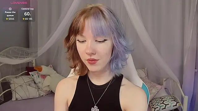 Snapshot of JessieRich chatting on 13, 10, 2025 JessieRich online show from 13, 10, 2025