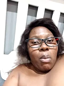 Snapshot of Darkchokola33 chatting on 23, 9, 2025 Darkchokola33 online show from 23, 9, 2025