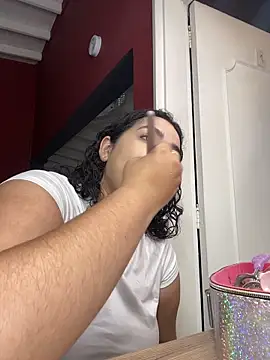 Snapshot of krisstenSantos chatting on 10, 10, 2025 krisstenSantos online show from 10, 10, 2025