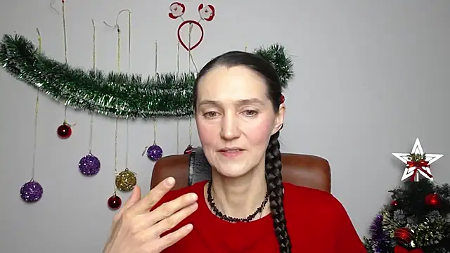 Snapshot of TayaFinch chatting on 16, 12, 2025 TayaFinch online show from 16, 12, 2025