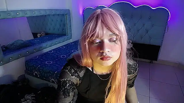 Snapshot of Cordelia_Perlman chatting on 19, 9, 2025 Cordelia Perlman online show from 19, 9, 2025