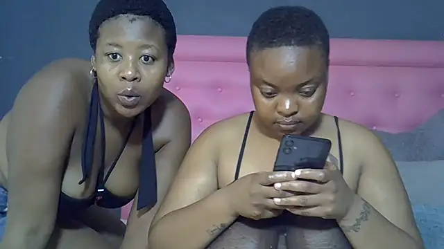 Snapshot of BoobySweet29 chatting on 20, 11, 2025 BoobySweet29 online show from 20, 11, 2025