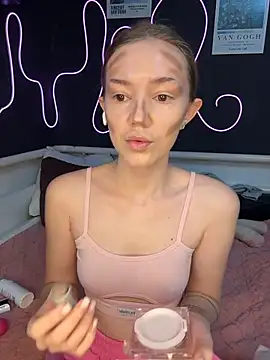 MilaMoone online show from 20, 2, 2026