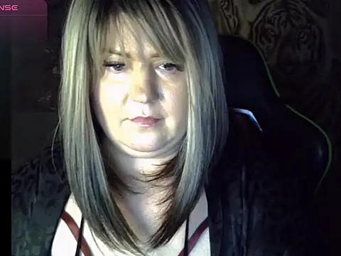 YuliiaSan online show from 10, 11, 2025