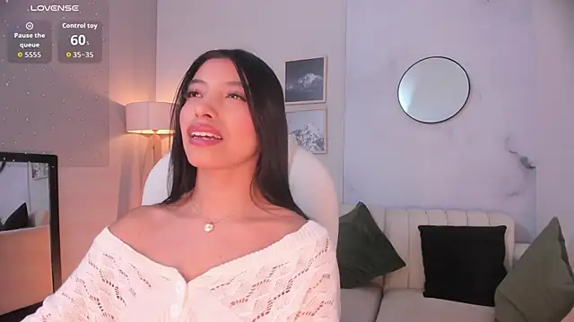 Tiffany Low online show from 18, 1, 2026