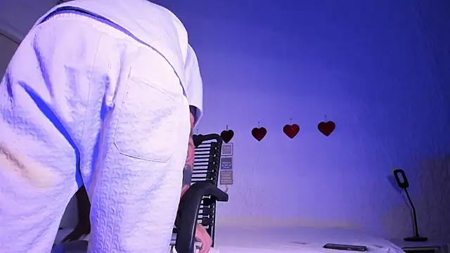 j martony online show from 18, 9, 2025