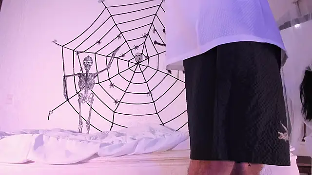 Snapshot of j_martony chatting on 27, 10, 2025 j martony online show from 27, 10, 2025