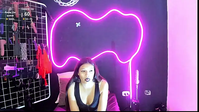 Snapshot of Mistress_Megan_BDSM chatting on 14, 10, 2025 Mistress Megan BDSM online show from 14, 10, 2025