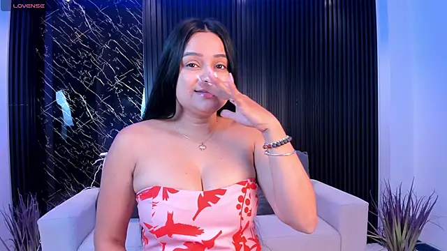 Megancoxx online show from 15, 12, 2025