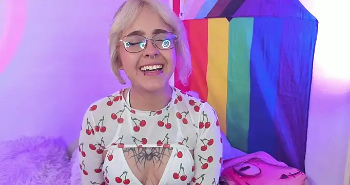 NekoWaifu online show from 1, 10, 2025