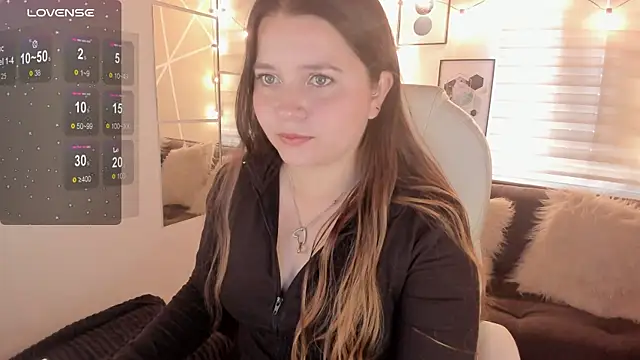 sophiee09  online show from 16, 12, 2025