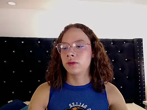 Snapshot of bycandy_ chatting on 1, 10, 2025 bycandy online show from 1, 10, 2025