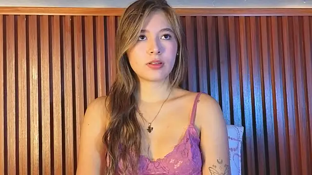 VictoriaSpark online show from 25, 11, 2025