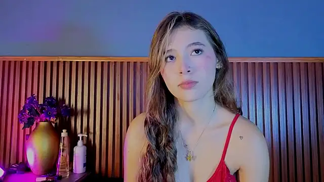 VictoriaSpark online show from 28, 11, 2025