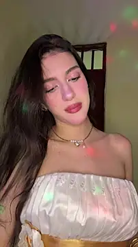 Snapshot of Emily-hottson chatting on 15, 2, 2026 Emily-hottson online show from 15, 2, 2026