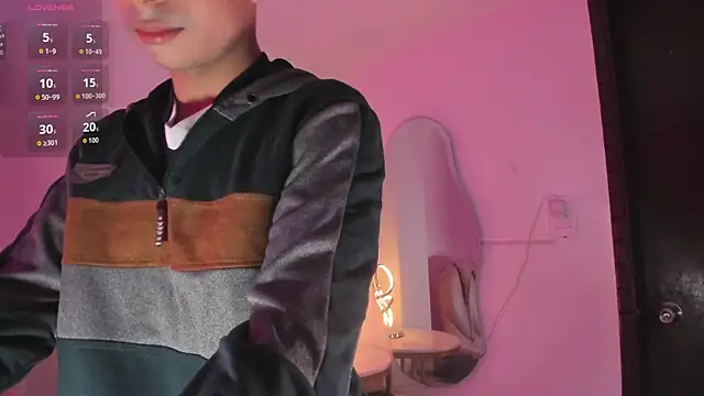 Snapshot of Peter_chase chatting on 21, 9, 2025 Peter chase online show from 21, 9, 2025