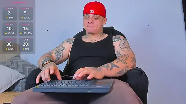 Snapshot of denis_munera chatting on 1, 10, 2025 denis munera online show from 1, 10, 2025