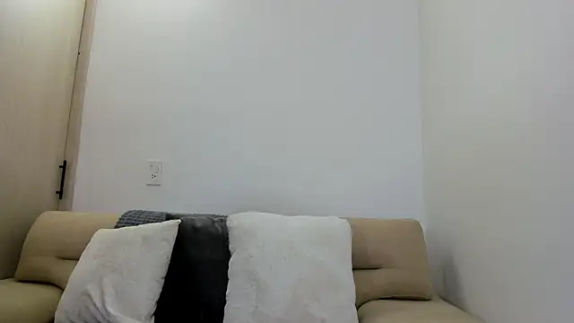 Snapshot of Biscuit_oliva chatting on 25, 10, 2025 Biscuit oliva online show from 25, 10, 2025