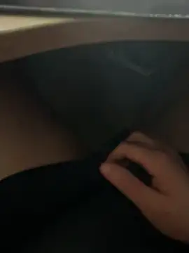 Snapshot of jstntz chatting on 21, 10, 2025 jstntz online show from 21, 10, 2025