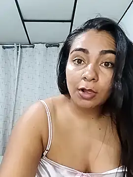 Snapshot of Nicol_J chatting on 18, 9, 2025 Nicol J online show from 18, 9, 2025