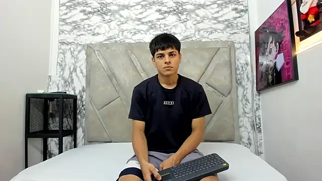 Logan Jhonson online show from 20, 9, 2025